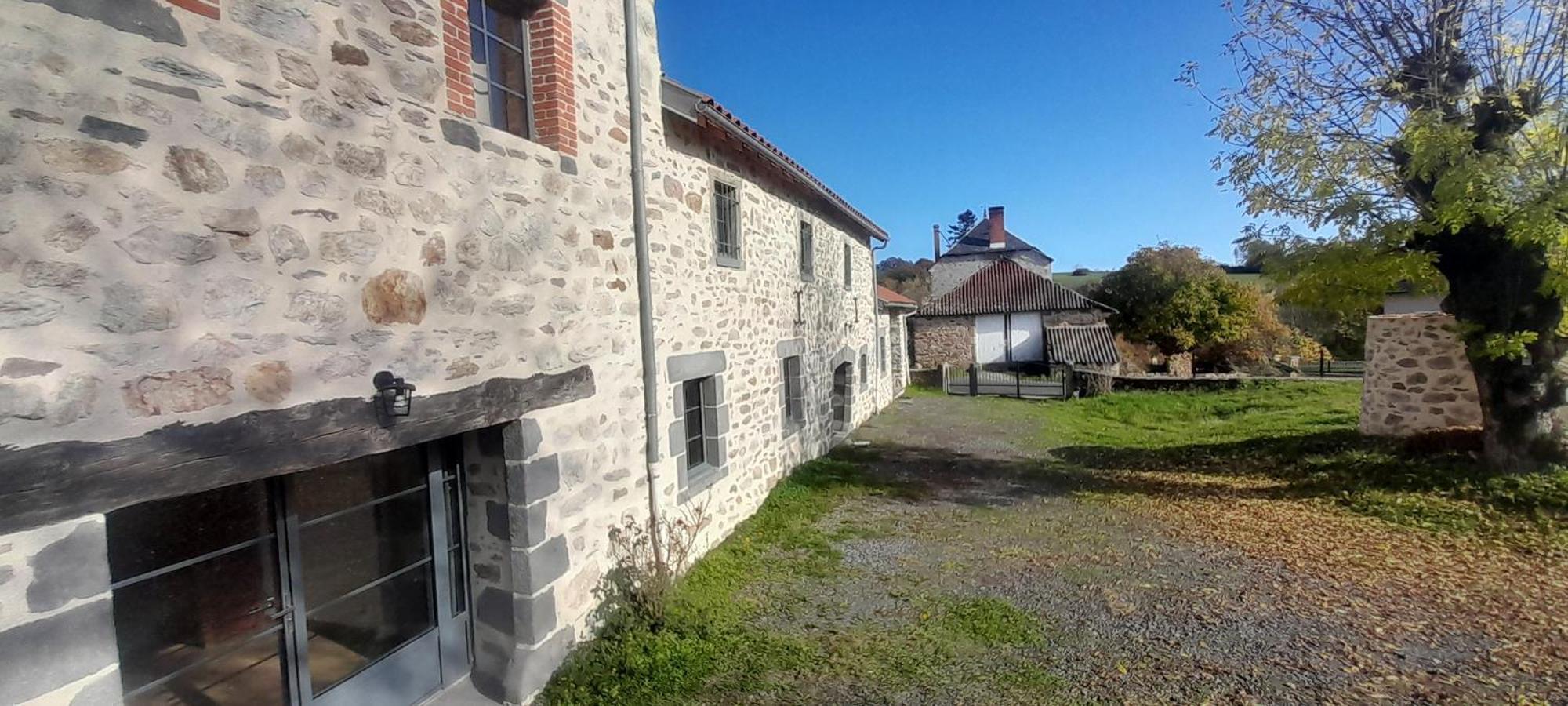 Appartement Relais Des Gorges De La Truyere à Anglards de Saint Flour Extérieur photo